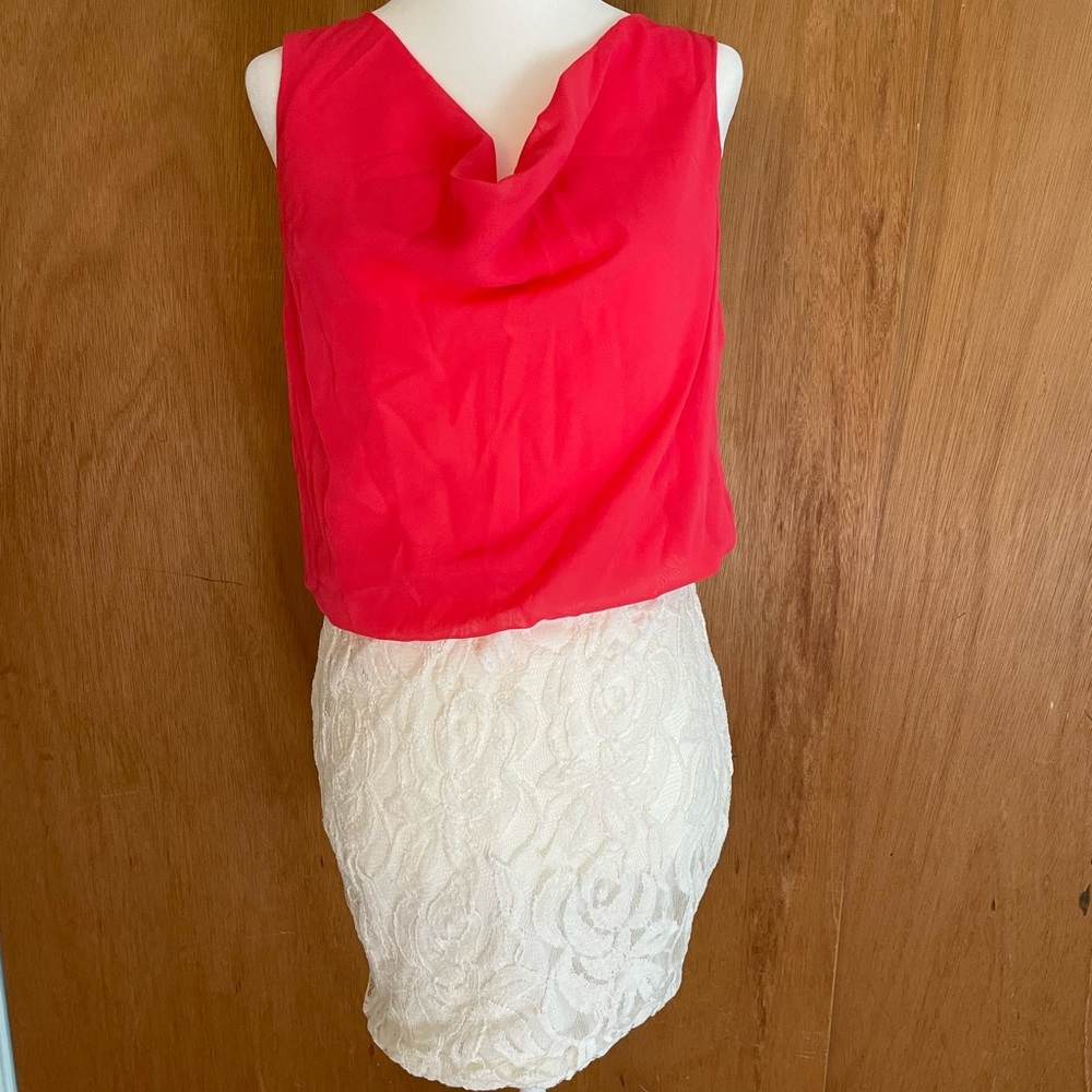 Scoop neck, pink and white lace, cross and open back, size M, never worn